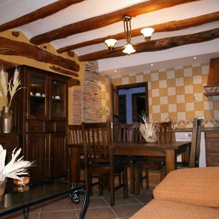 Apartamentos Turisticos La Fuensanta Cella Room photo